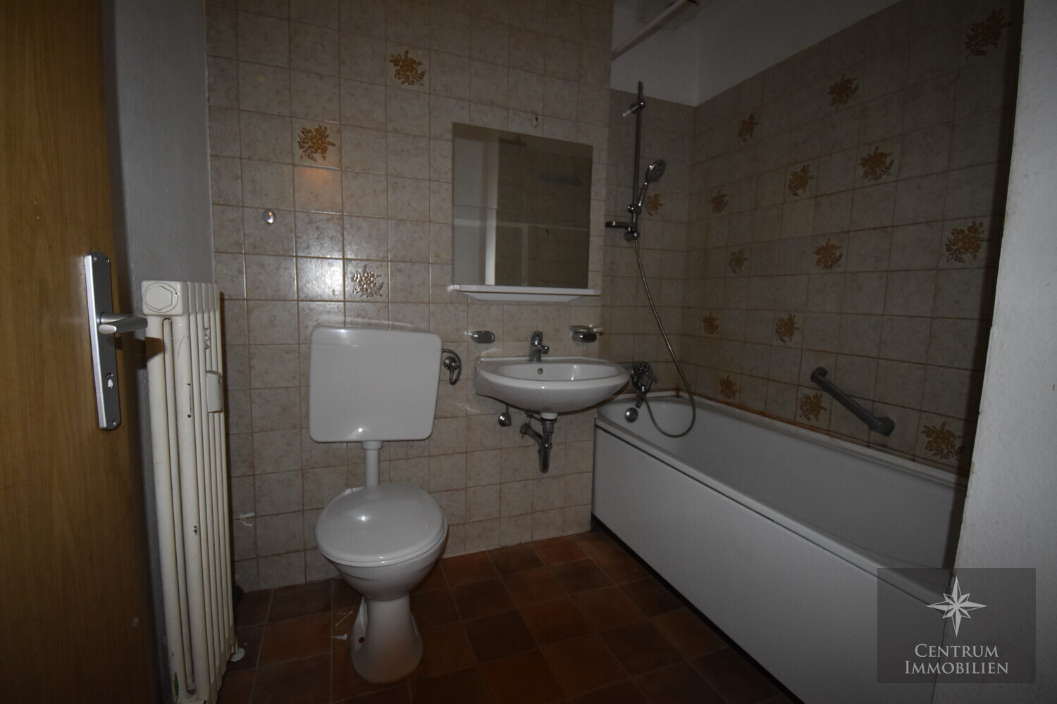 Renovierungsbedürftige Wohnung – ideal für Eigennutzer oder Kapitalanleger