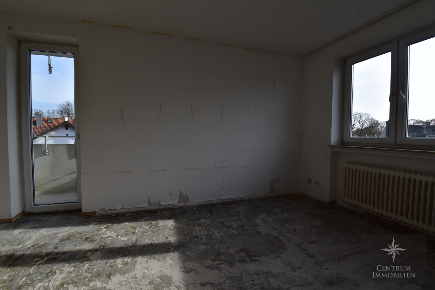 Wohnzimmer - Leerstehende 3-Zimmer-Wohnung mit guter Aufteilung in Frankfurt-Fechenheim