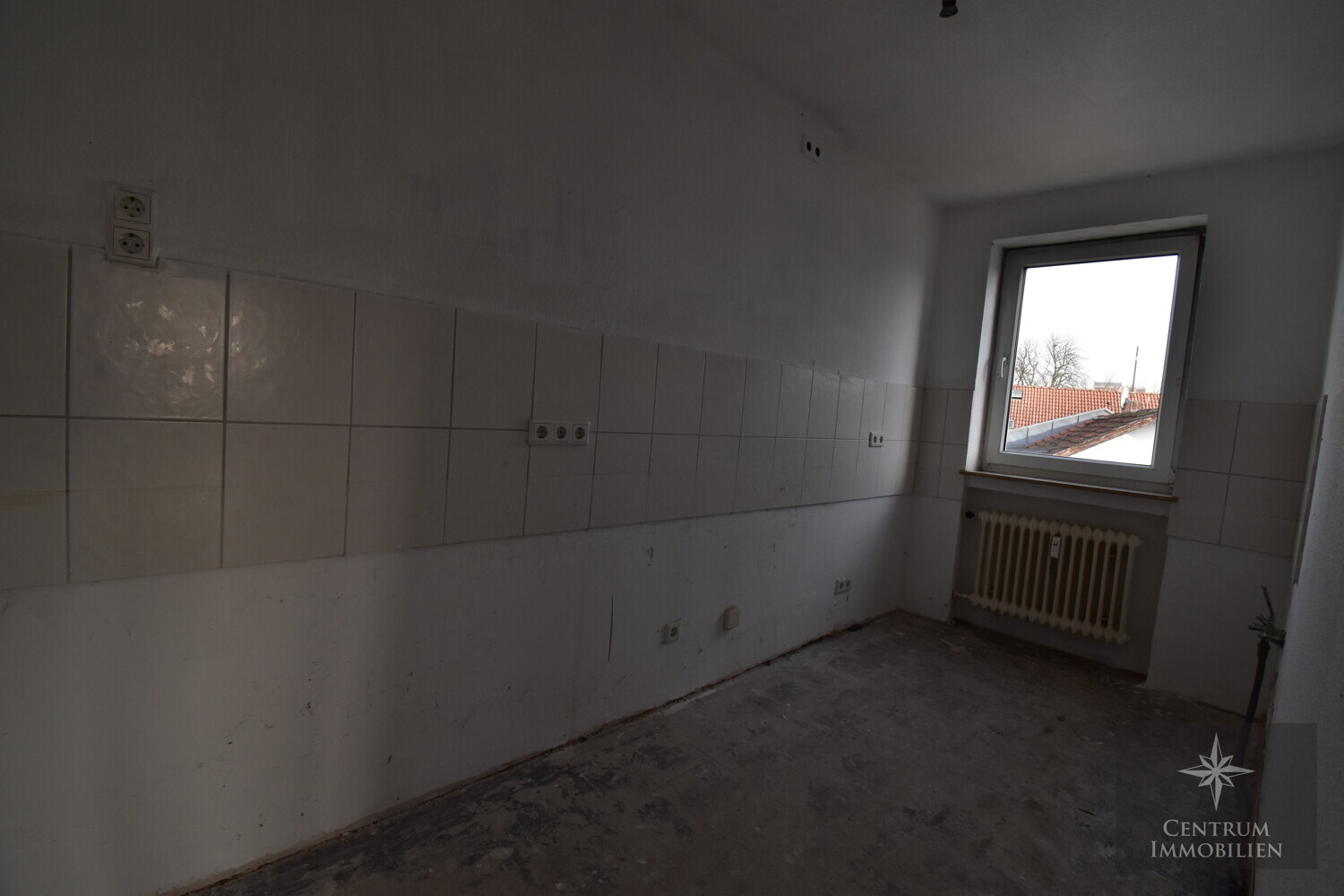 Küche - Leerstehende 3-Zimmer-Wohnung mit guter Aufteilung in Frankfurt-Fechenheim